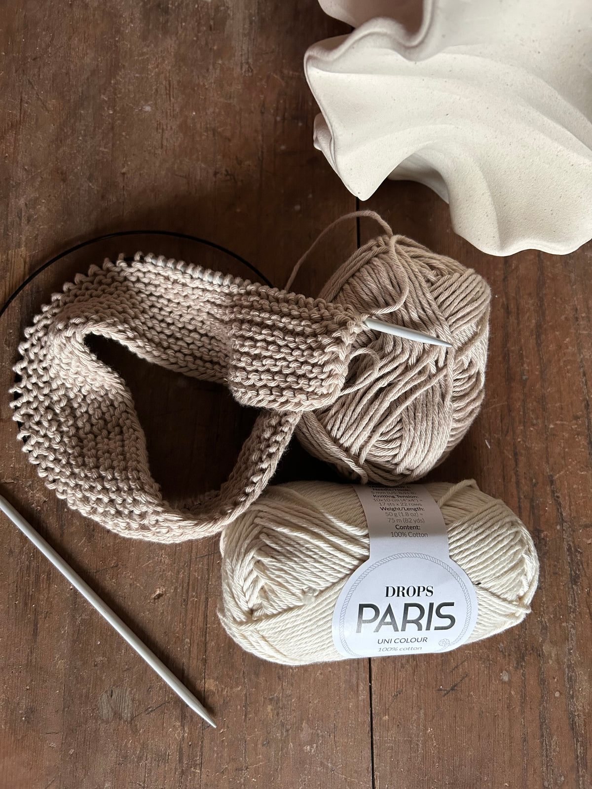 Vårens första stickprojekt – en väska i DROPS Paris
